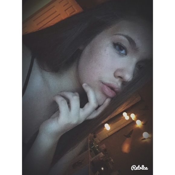 adelyaa