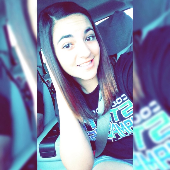 cayleeeee_21