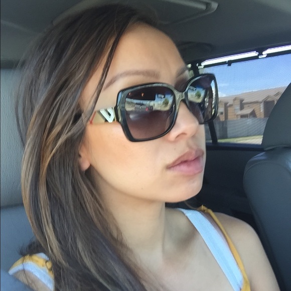 avi0824