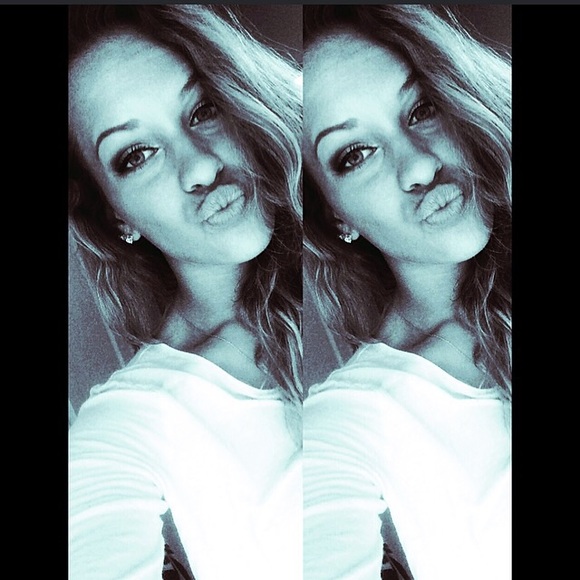 victoriaa28