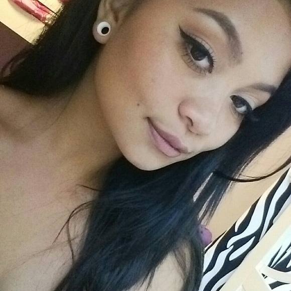 mia_alvarado650