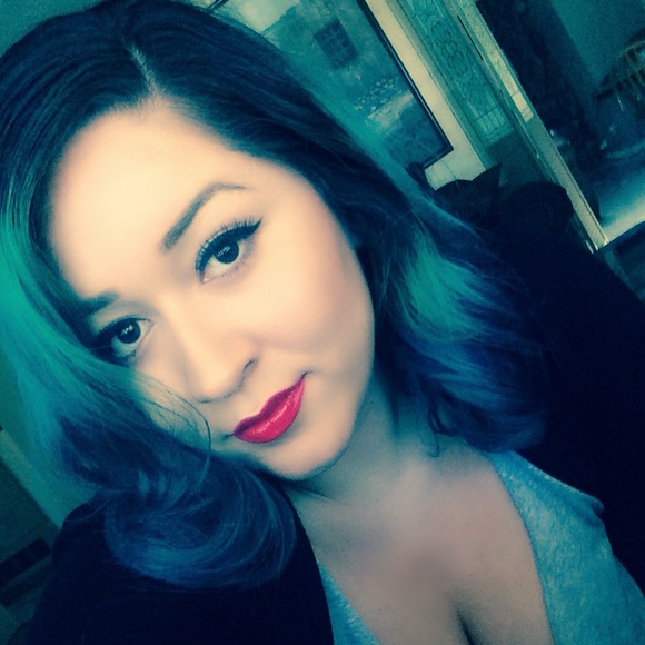 lalayvonne
