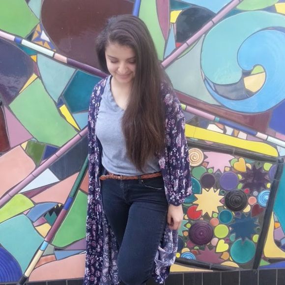 sabrinaestradaa