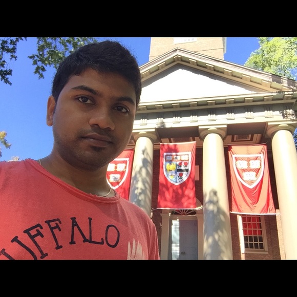 Poshmark profile picture for @krishnan
