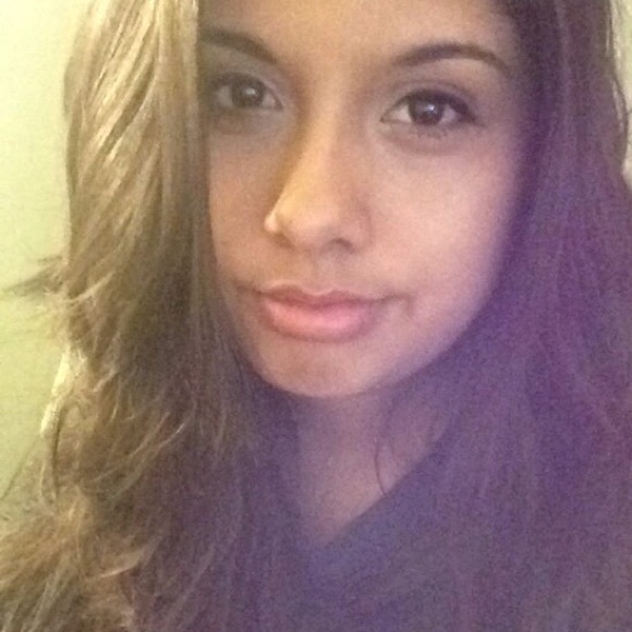 Poshmark profile picture for @slated