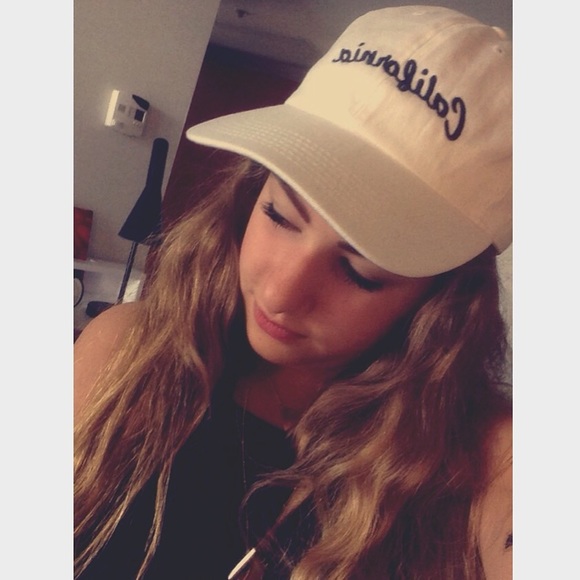lalaleslie18