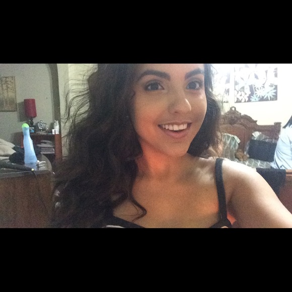 dominique_a