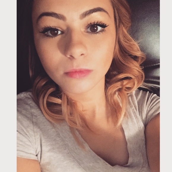 oliviaisshak