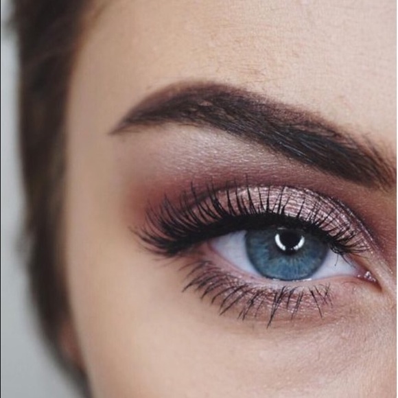 julia__sheridan