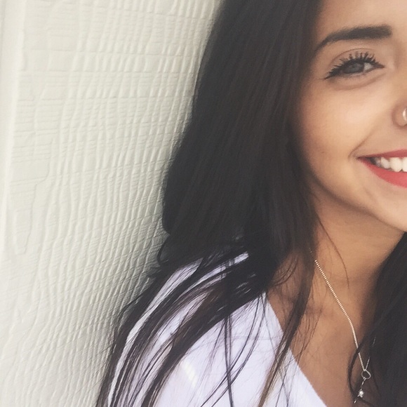 daisy_jasmin8