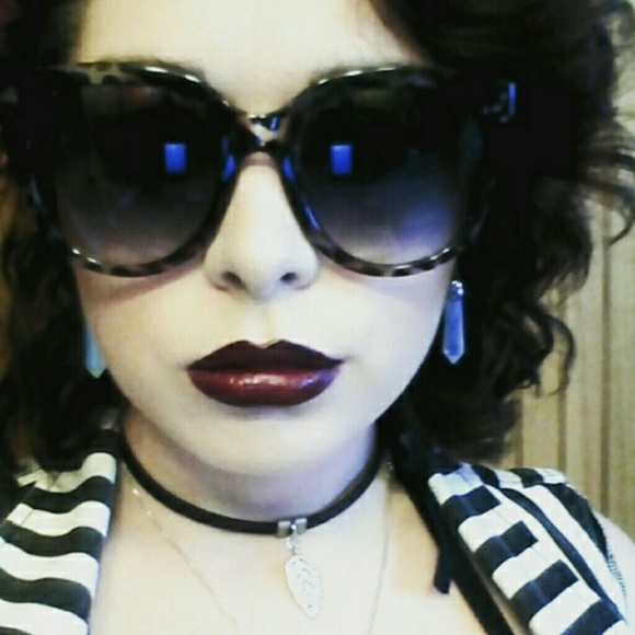 em_scissorhands