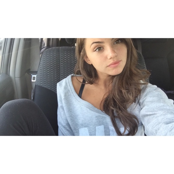 angieguralnyuk