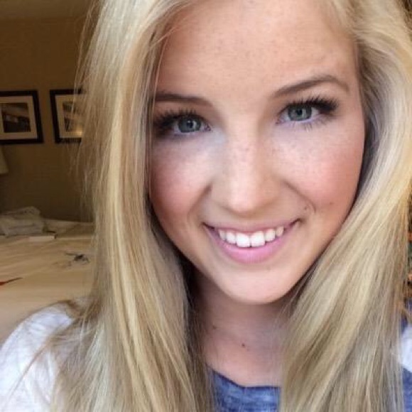 lyndsaybrooke