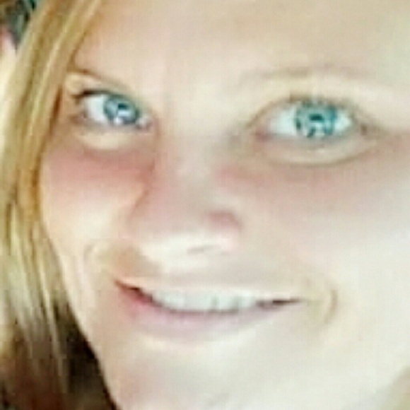 tiffinakron