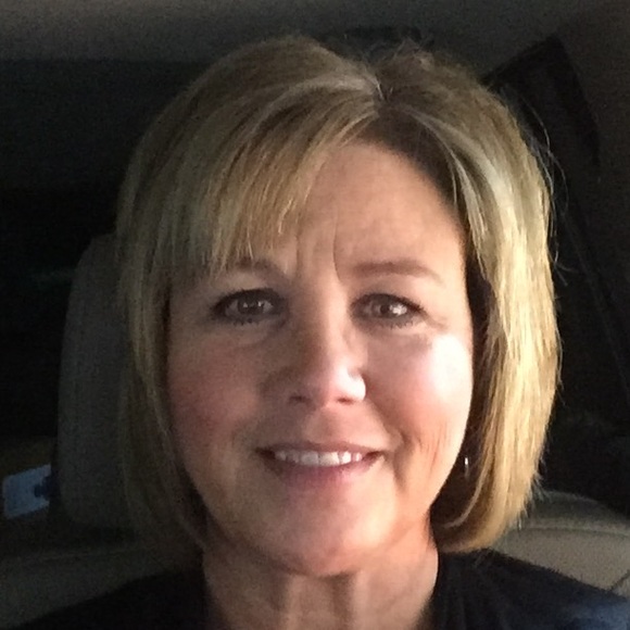 annteneelewis