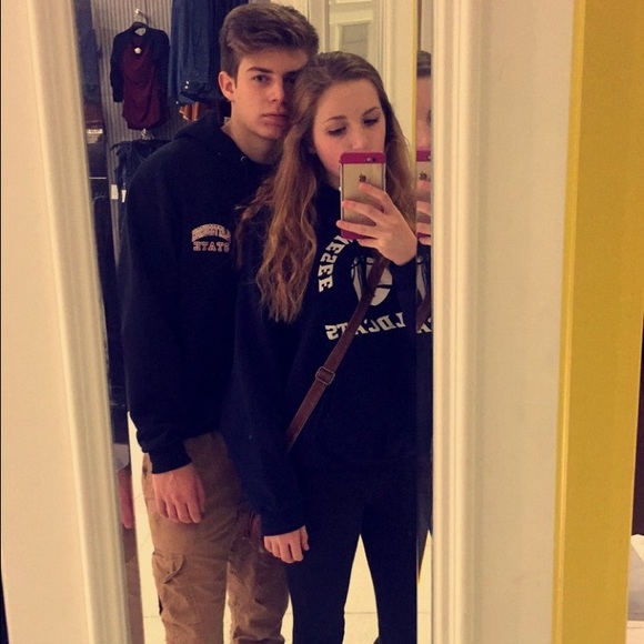 laurphillips11