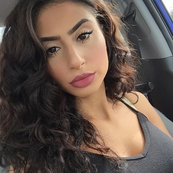 glitzy__