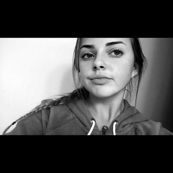 ashhhleey2