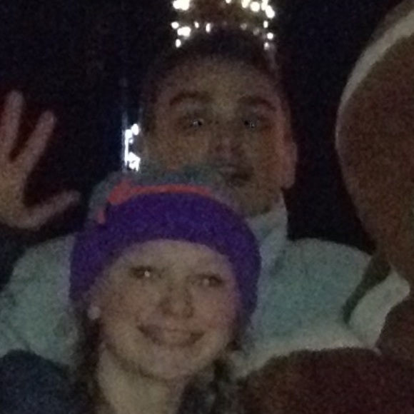 ariana_blahbalh
