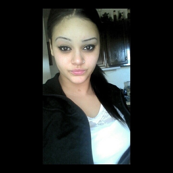 mnichole_