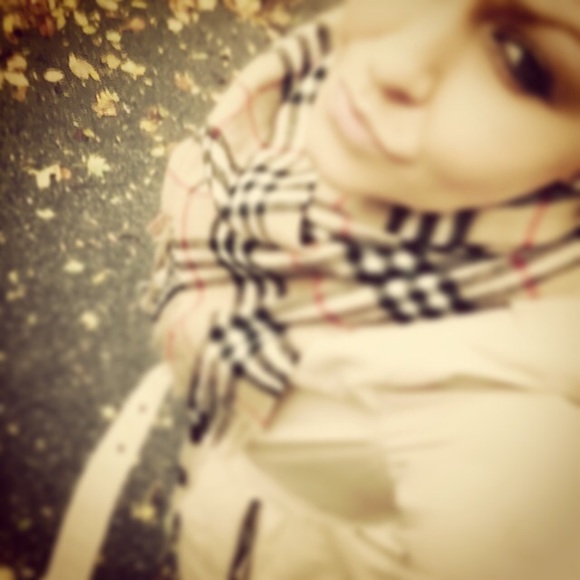 shessolovelyxo