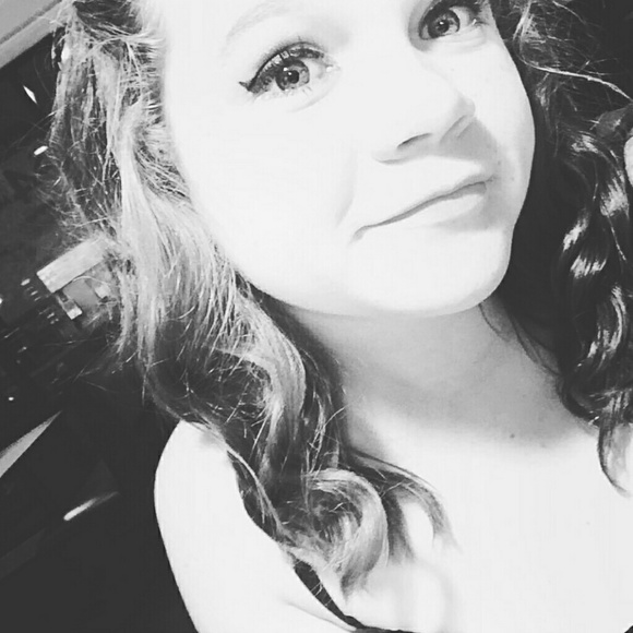 hey_its_katie00