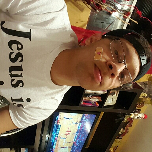 r_checo12