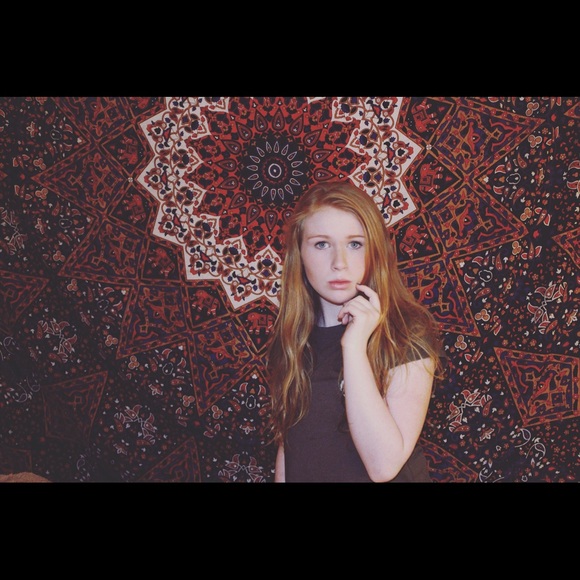 ellaskyee
