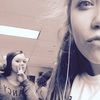 carly1542