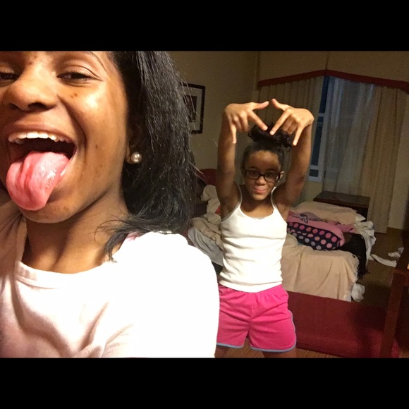 kickssselfies