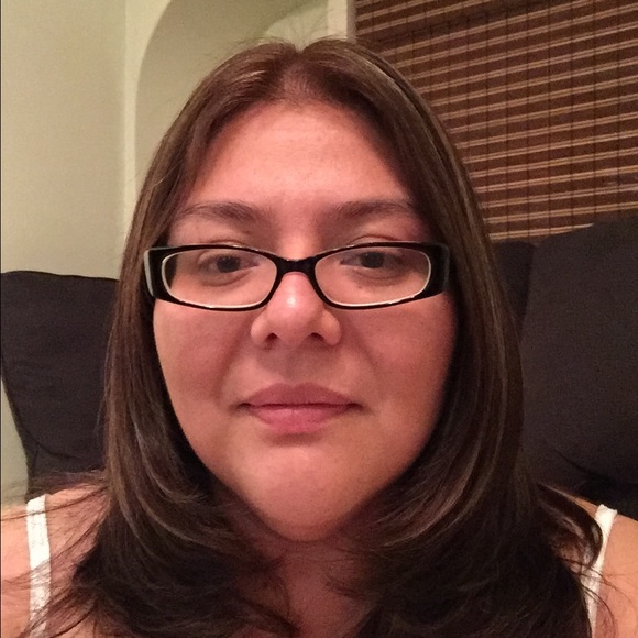 Poshmark profile picture for @ljzc