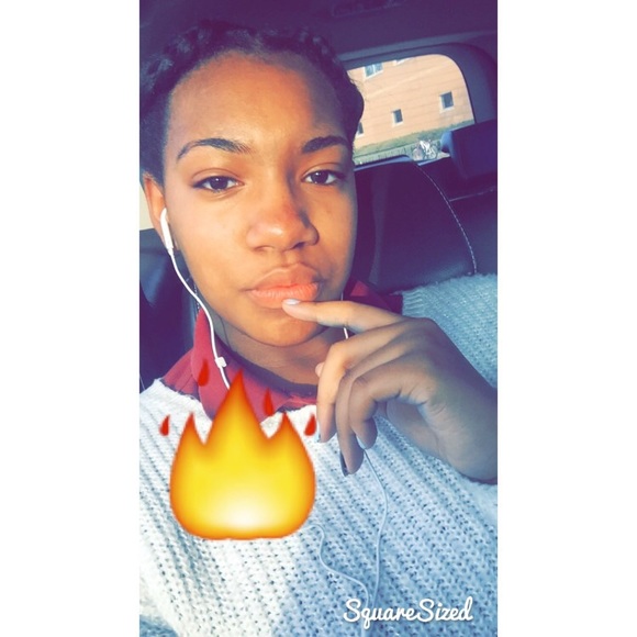 itsmelena1119