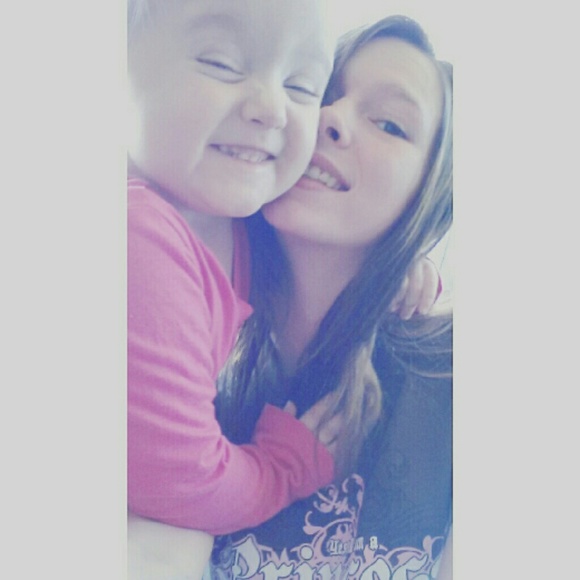 angelaloveszach