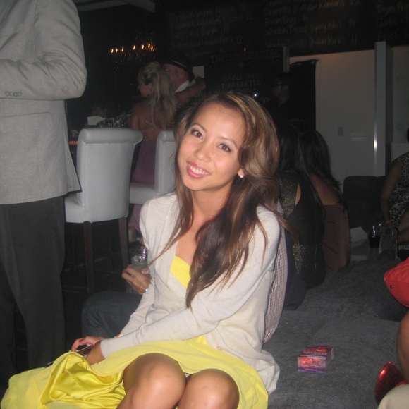 hiyellow
