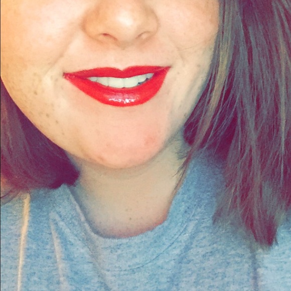 elizabethathey_
