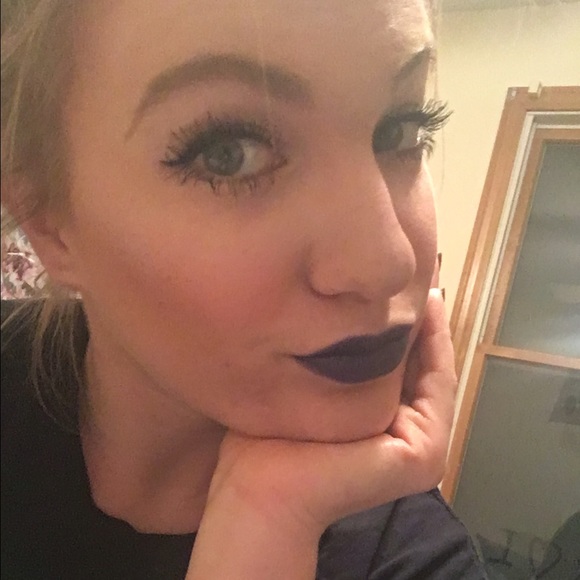 lindseynicolef