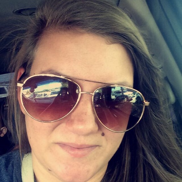kristalr12
