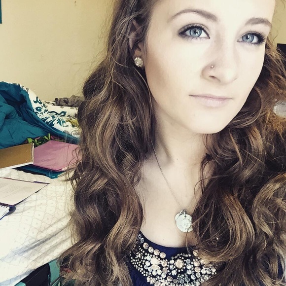 leahlewis1