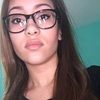 chloe_hayes