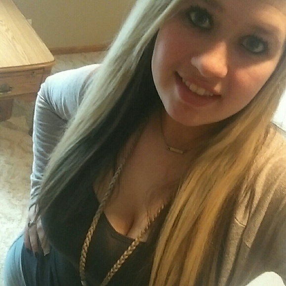 hallie__23