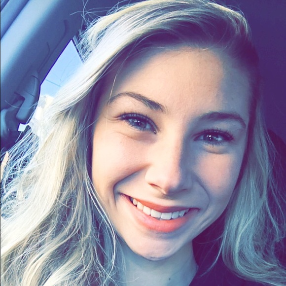 kelliebeth95