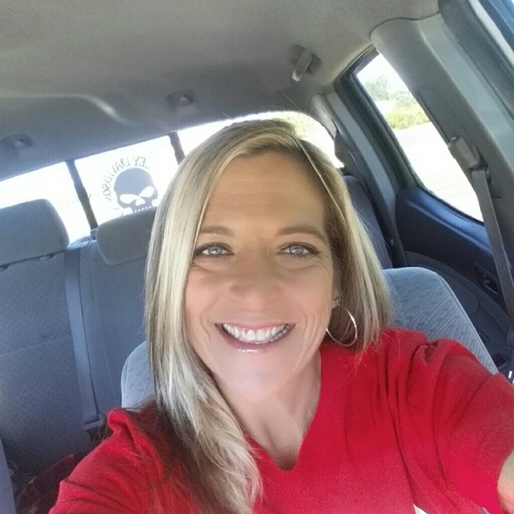 angieb1028