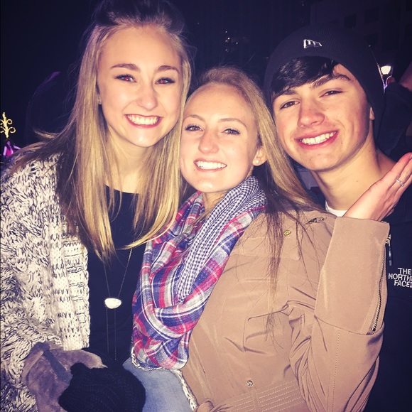 sara_hensley