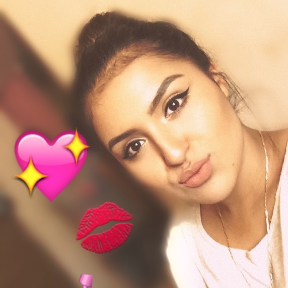 vickys17