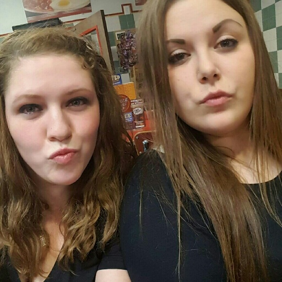 ashuhleyybakerr