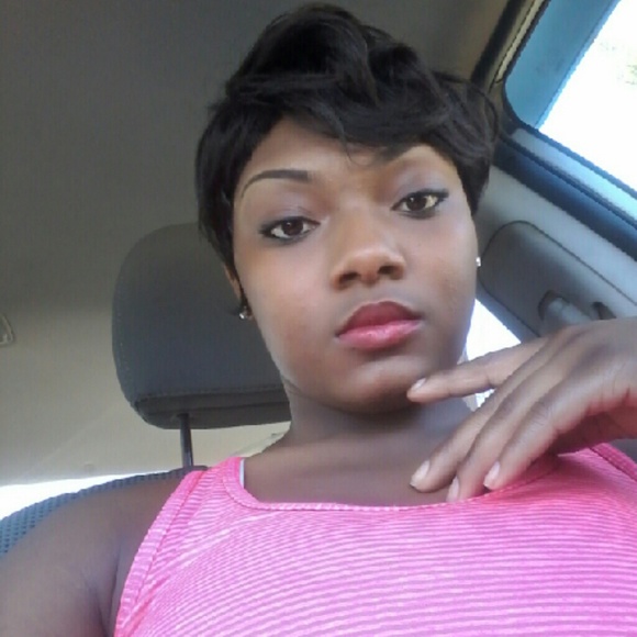ladi_snaxx