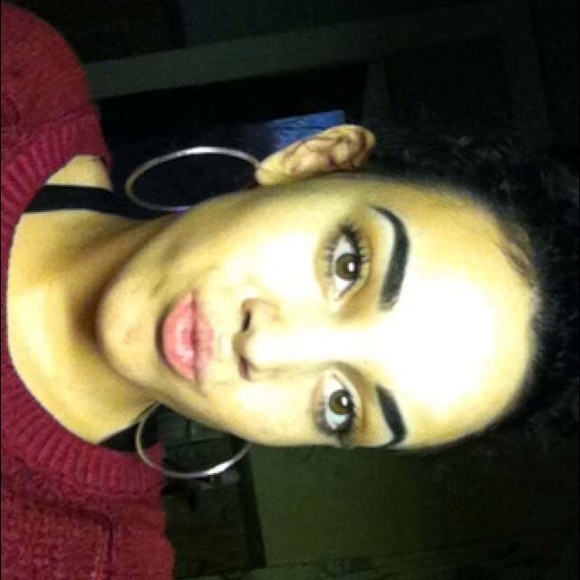 rhonea_1