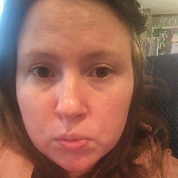 Poshmark profile picture for @megthomp