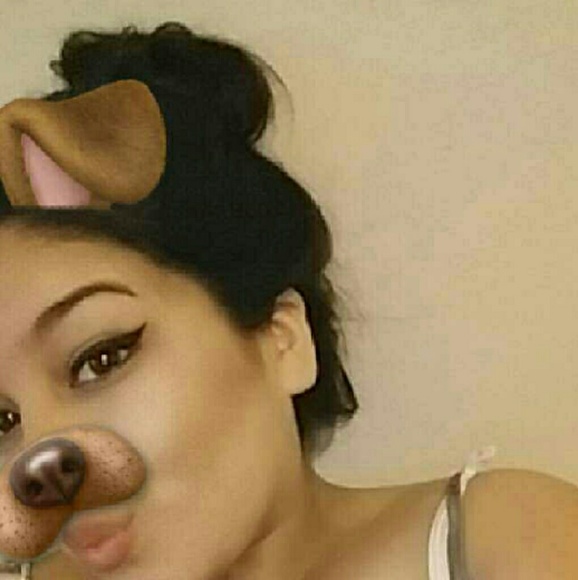 naydinenicole