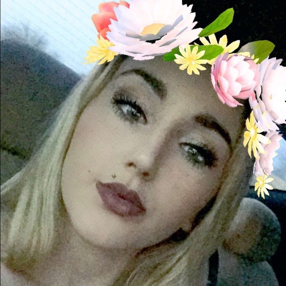 kikiazariazario
